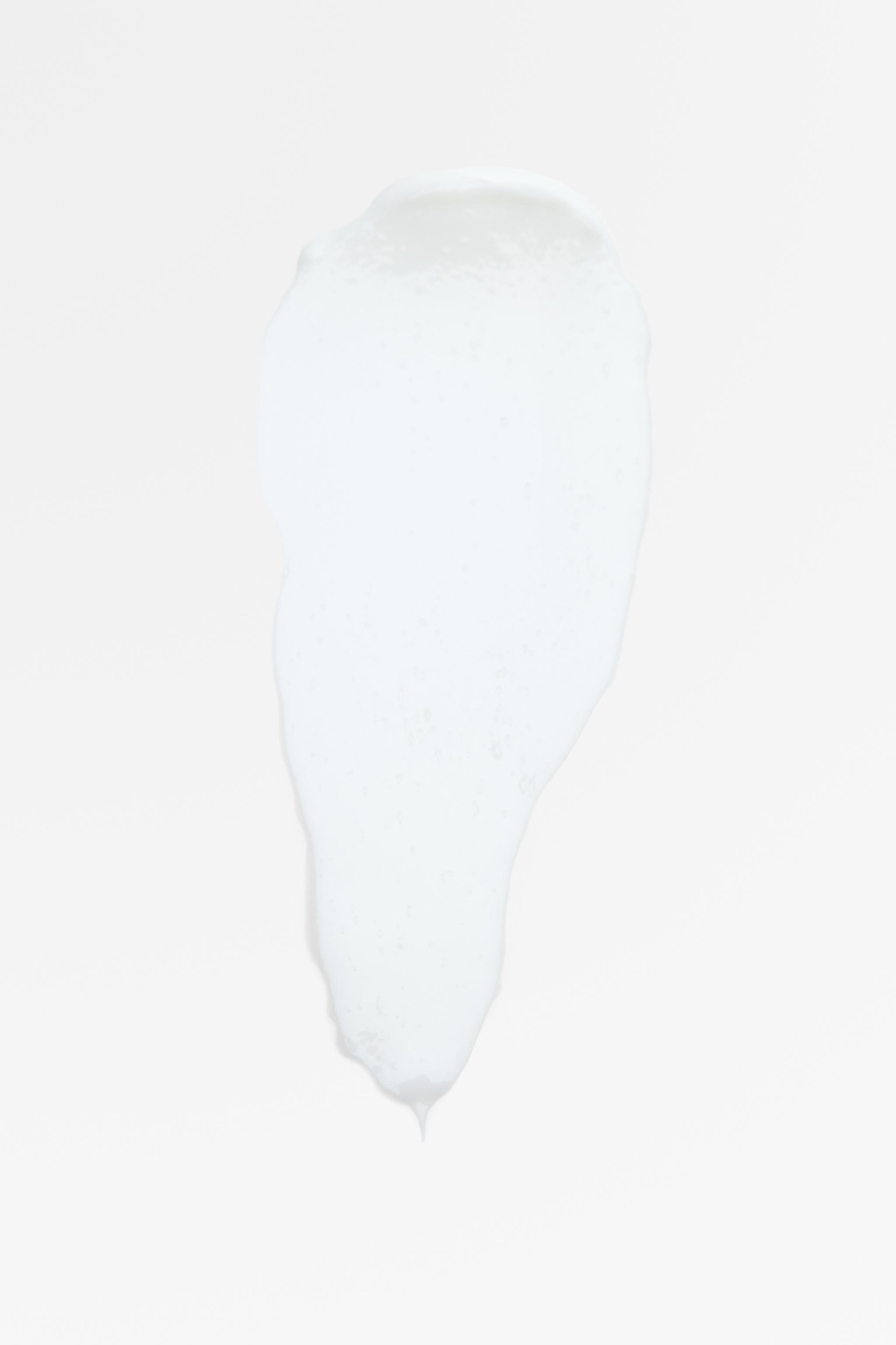 FASHIONABLY LONDON HAND LOTION 50 ML (1.7 FL. OZ)